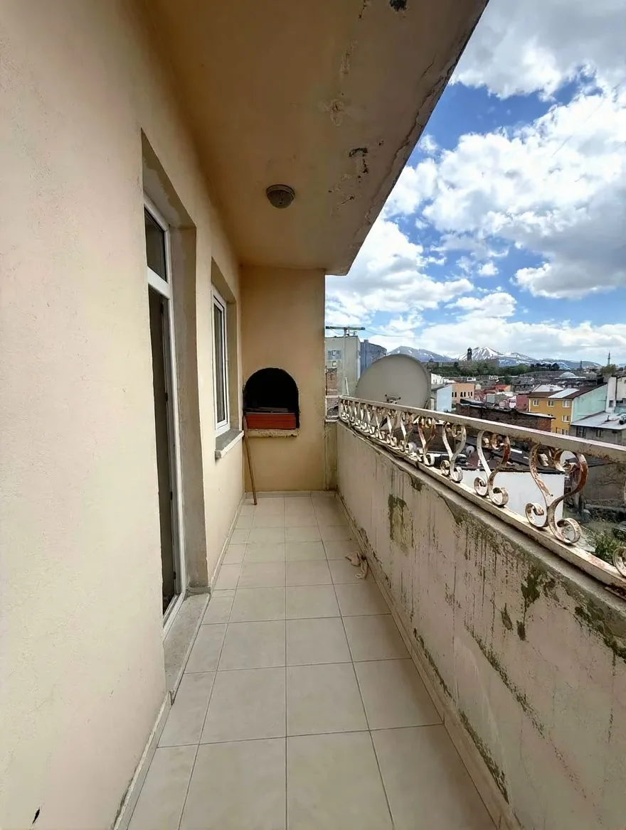 ERZURUM YAKUTIYE SATILIK 3+1 DAİRE KAZIM KARABEKIR PAŞA 175M² - Fotoğraf 11