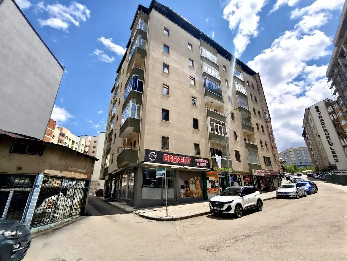 ERZURUM YAKUTIYE SATILIK 3+1 DAİRE 125M² SİTE İÇİ