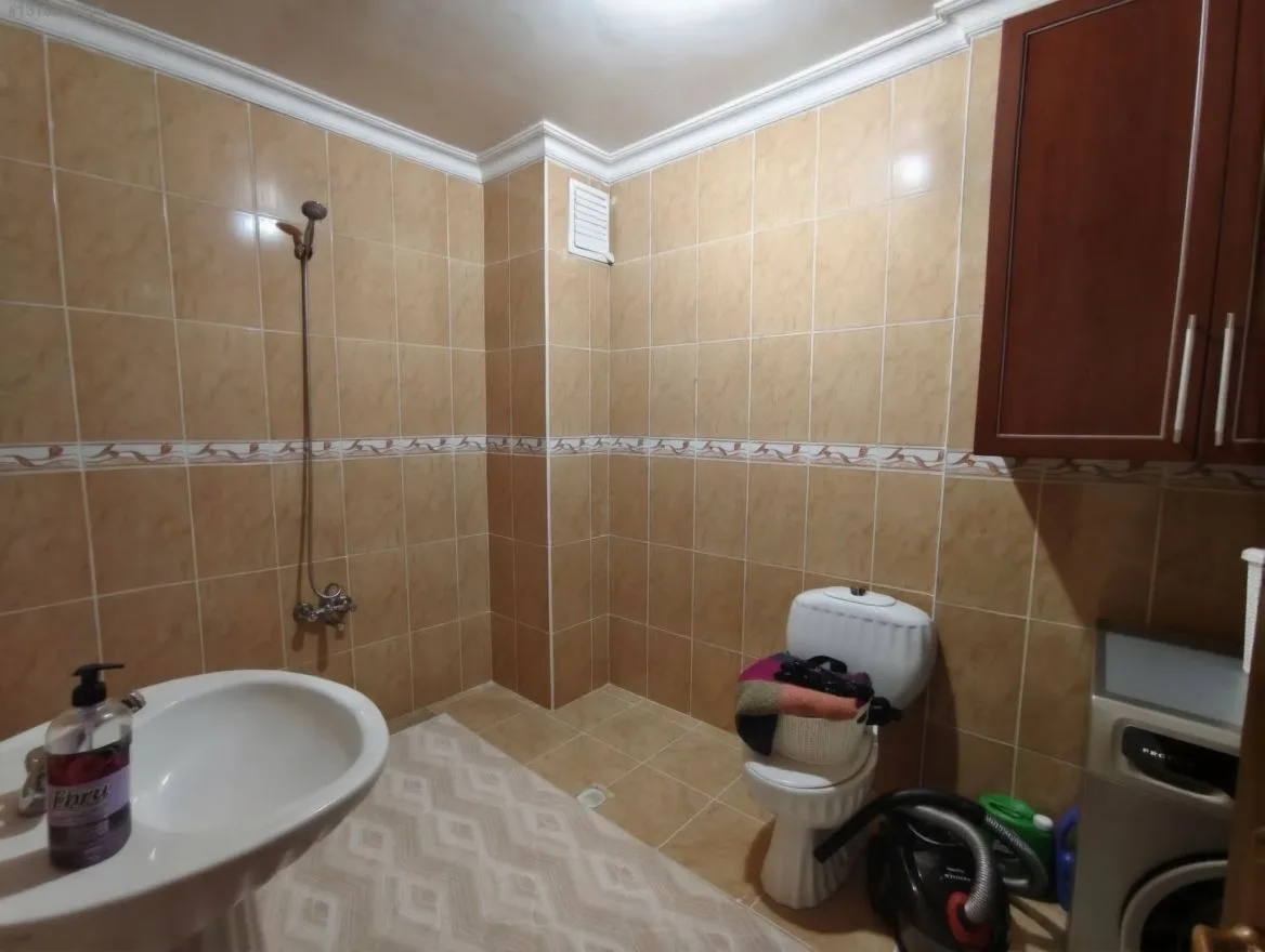 ERZURUM YAKUTIYE SATILIK 3+1 DAİRE 125M² SİTE İÇİ - Fotoğraf 15