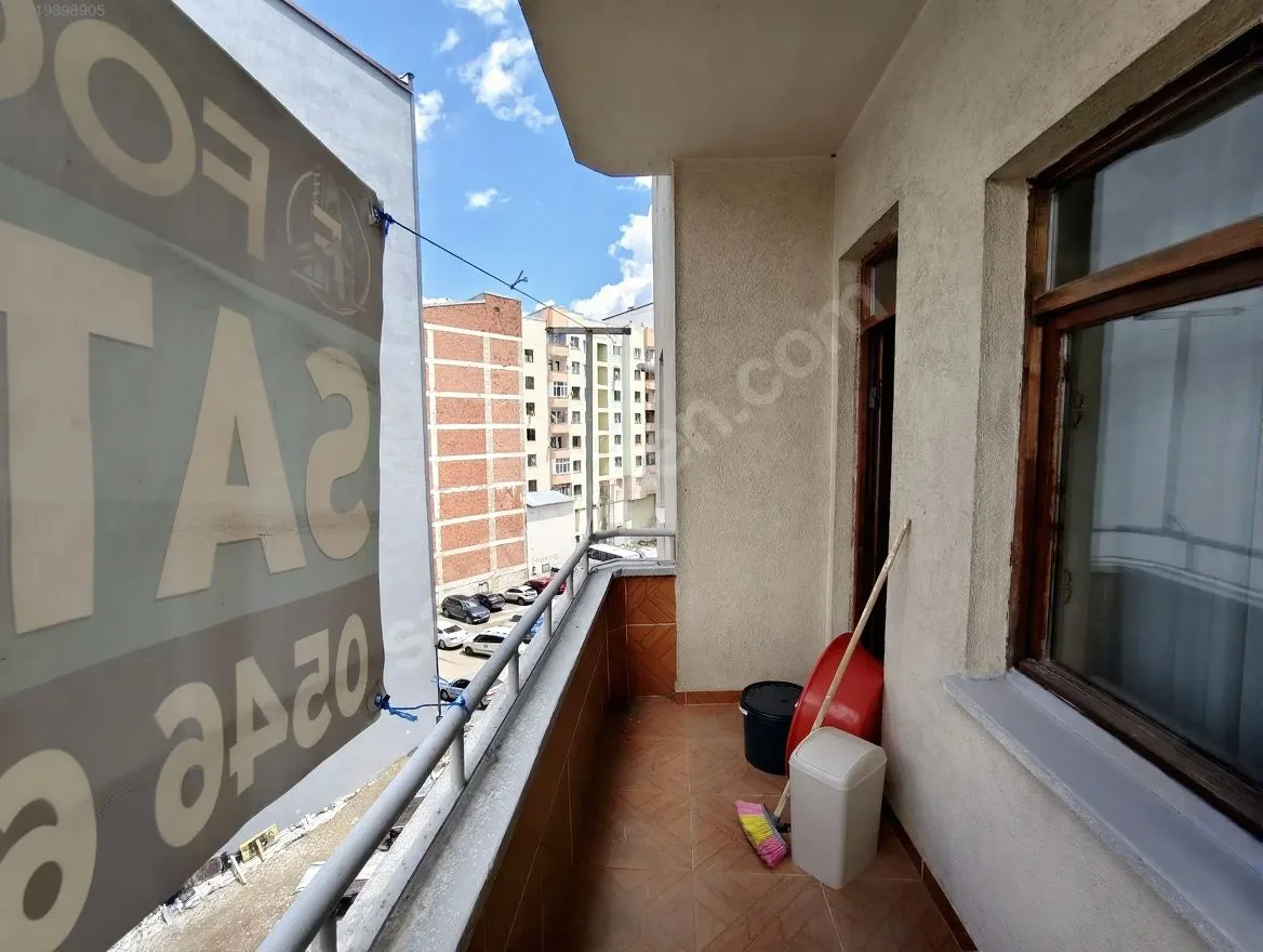 ERZURUM YAKUTIYE SATILIK 3+1 DAİRE 125M² SİTE İÇİ - Fotoğraf 22