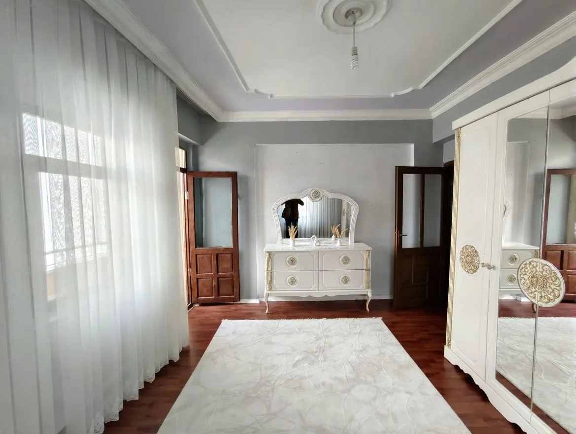 ERZURUM YAKUTIYE SATILIK 3+1 DAİRE 125M² SİTE İÇİ - Fotoğraf 8