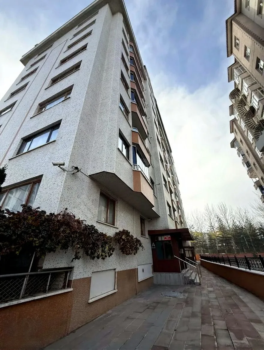 ERZURUM SATILIK 3+1 DAİRE | YAKUTIYE 150M² MERKEZİ ISITMALI