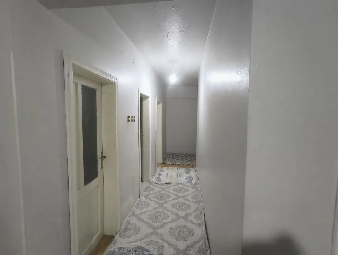 ERZURUM SATILIK 3+1 DAİRE ARA/6 KAT 130M² YAKUTIYE - Fotoğraf 9