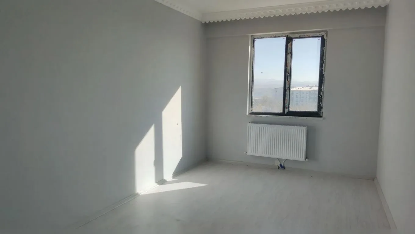 ERZURUM SATILIK SIFIR 3+1 DAİRE 130M² HORASAN - Fotoğraf 9