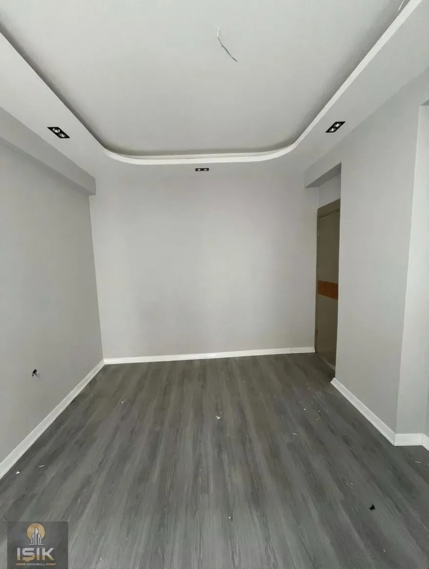 2+0 SATILIK DAİRE ERZURUM/AZIZIYE 45M² GİRİŞ KAT - Fotoğraf 4