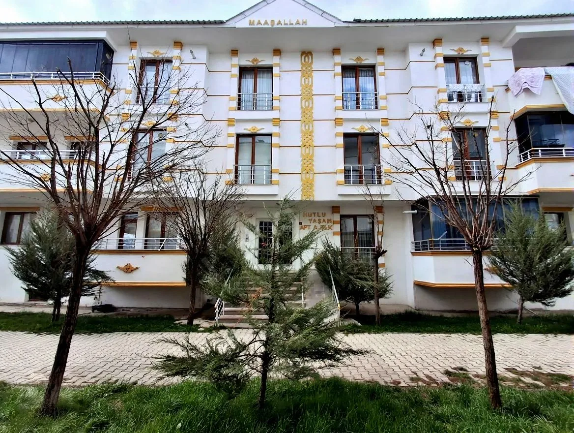 ERZURUM SATILIK FIRSAT 3+1 DAİRE | 150M² AZIZIYE
