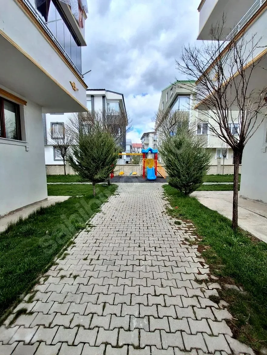 ERZURUM SATILIK FIRSAT 3+1 DAİRE | 150M² AZIZIYE - Fotoğraf 30