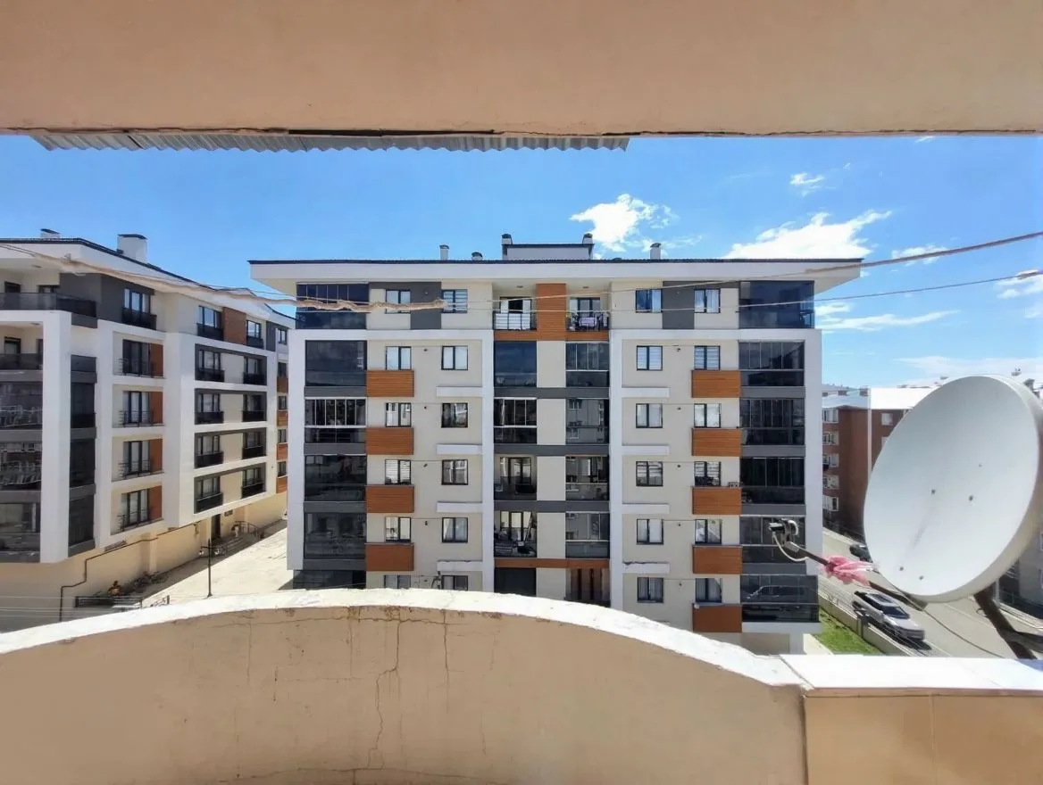 ERZURUM SATILIK 2+1 DAİRE 110M² PALANDÖKEN - Fotoğraf 12