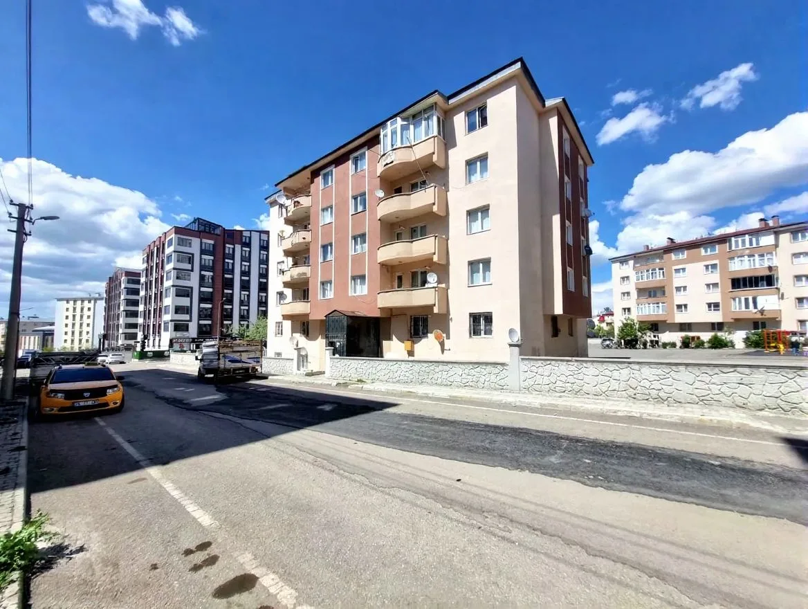 ERZURUM SATILIK 2+1 DAİRE 110M² PALANDÖKEN - Fotoğraf 15