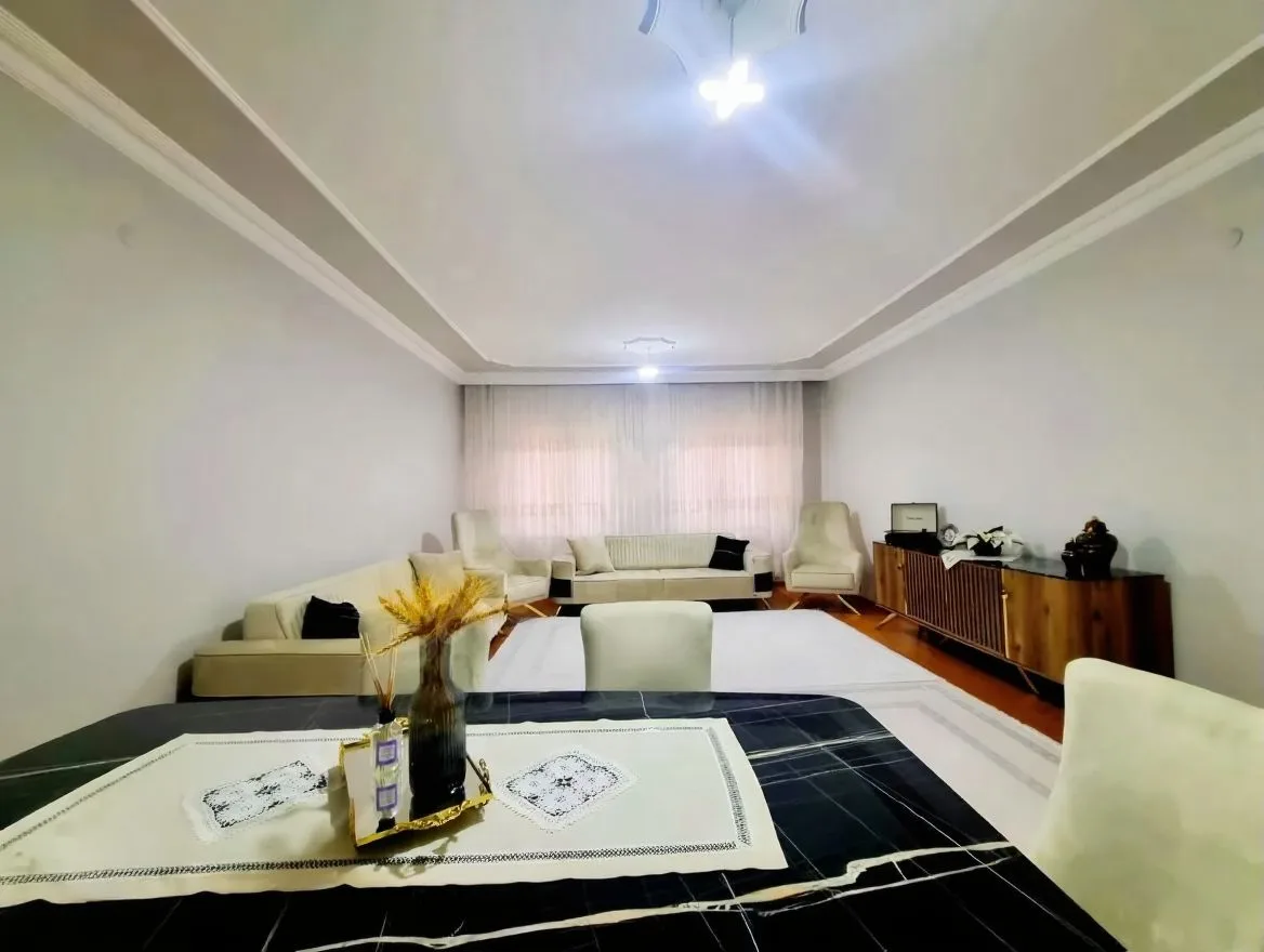 ERZURUM SATILIK MERKEZİ ISITMALI 3+1 DAİRE 180M² YAKUTIYE