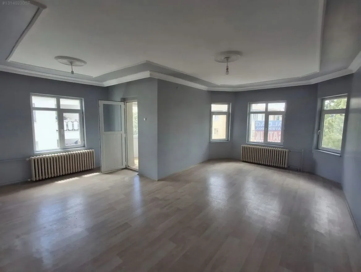 ERZURUM SATILIK MERKEZİ ISITMALI 3+1 DAİRE 130M² AZIZIYE - Erzurum / Aziziye / Selçuklu Mh. Daire