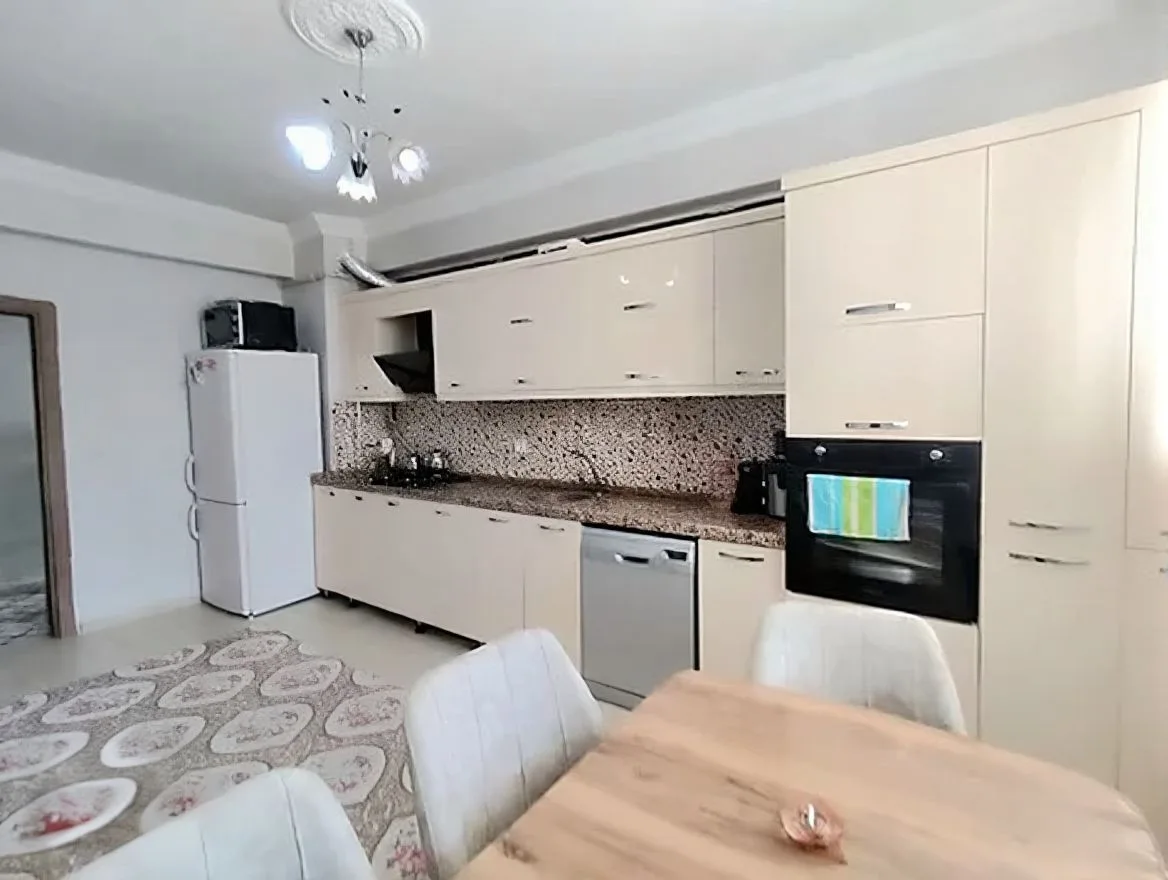 ERZURUM SATILIK 3+1 DAİRE | YAKUTIYE 110M² MERKEZİ ISITMALI - Fotoğraf 8