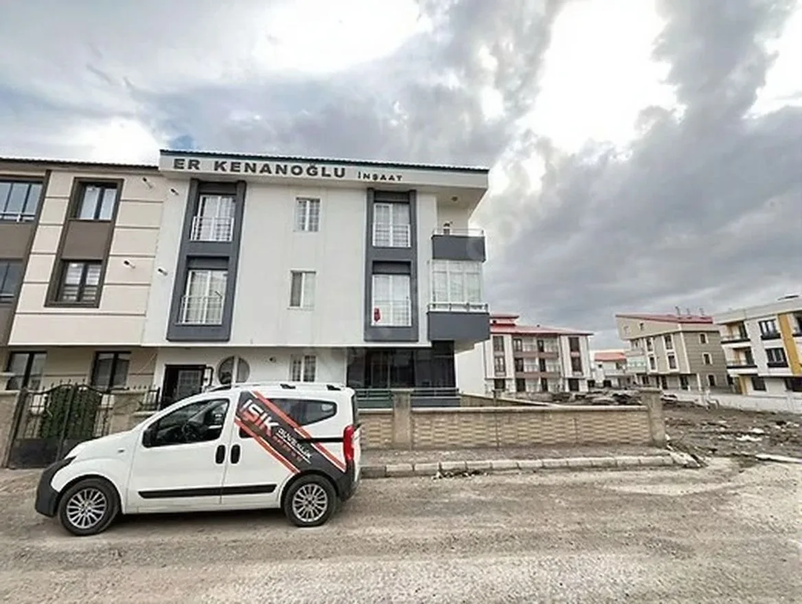 100M² ERZURUM SATILIK 2+1 DAİRE AZIZIYE