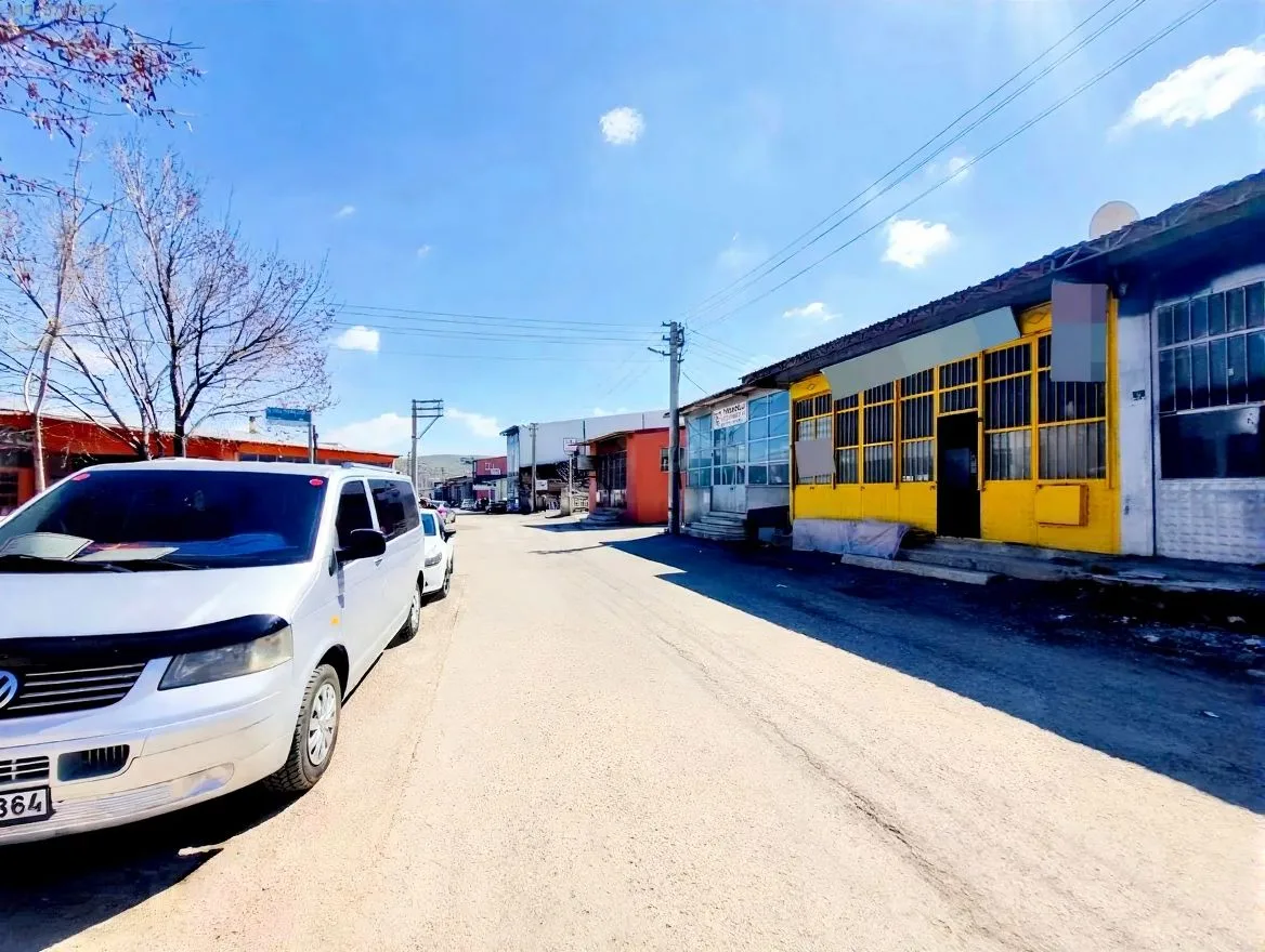 SATILIK DÜKKAN ERZURUM YAKUTIYE KURTULUŞ 180M² - Fotoğraf 16