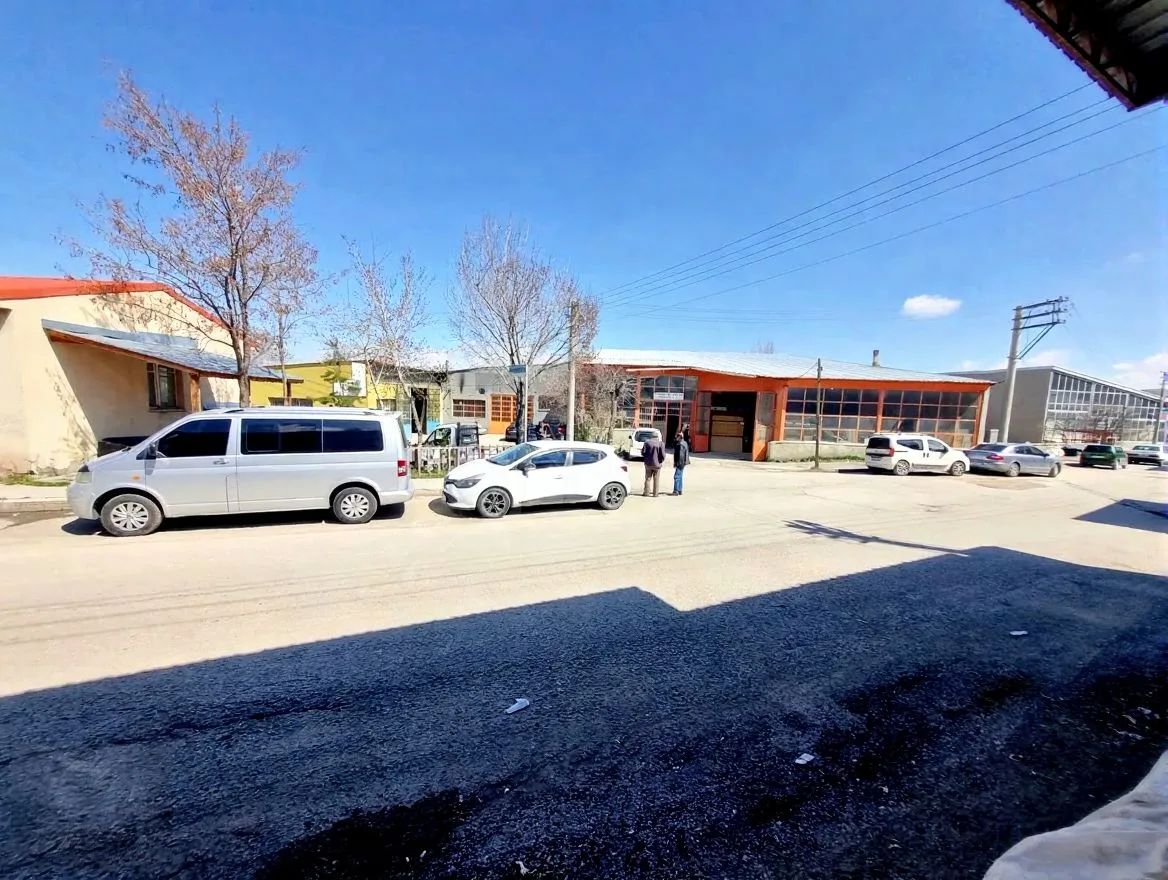 SATILIK DÜKKAN ERZURUM YAKUTIYE KURTULUŞ 180M² - Fotoğraf 17
