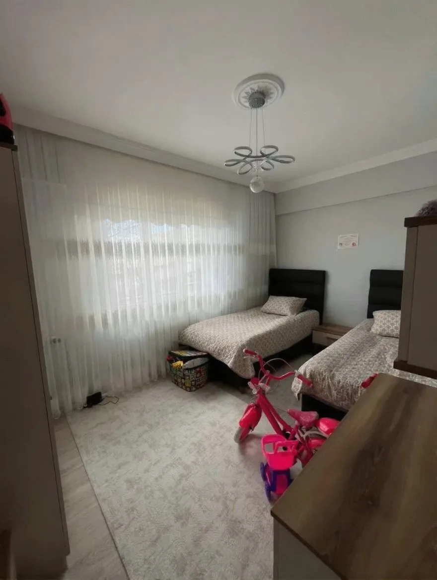 ERZURUM SATILIK 2+1 DAİRE | YAKUTIYE 120M² MERKEZİ ISITMALI - Fotoğraf 5