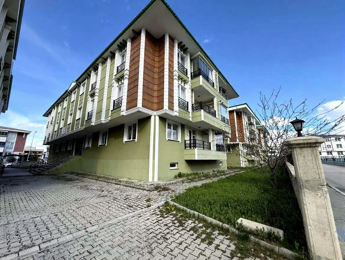 ERZURUM KİRALIK 2+1 DAİRE | AZIZIYE 78M² ASANSÖRLÜ - Fotoğraf 2