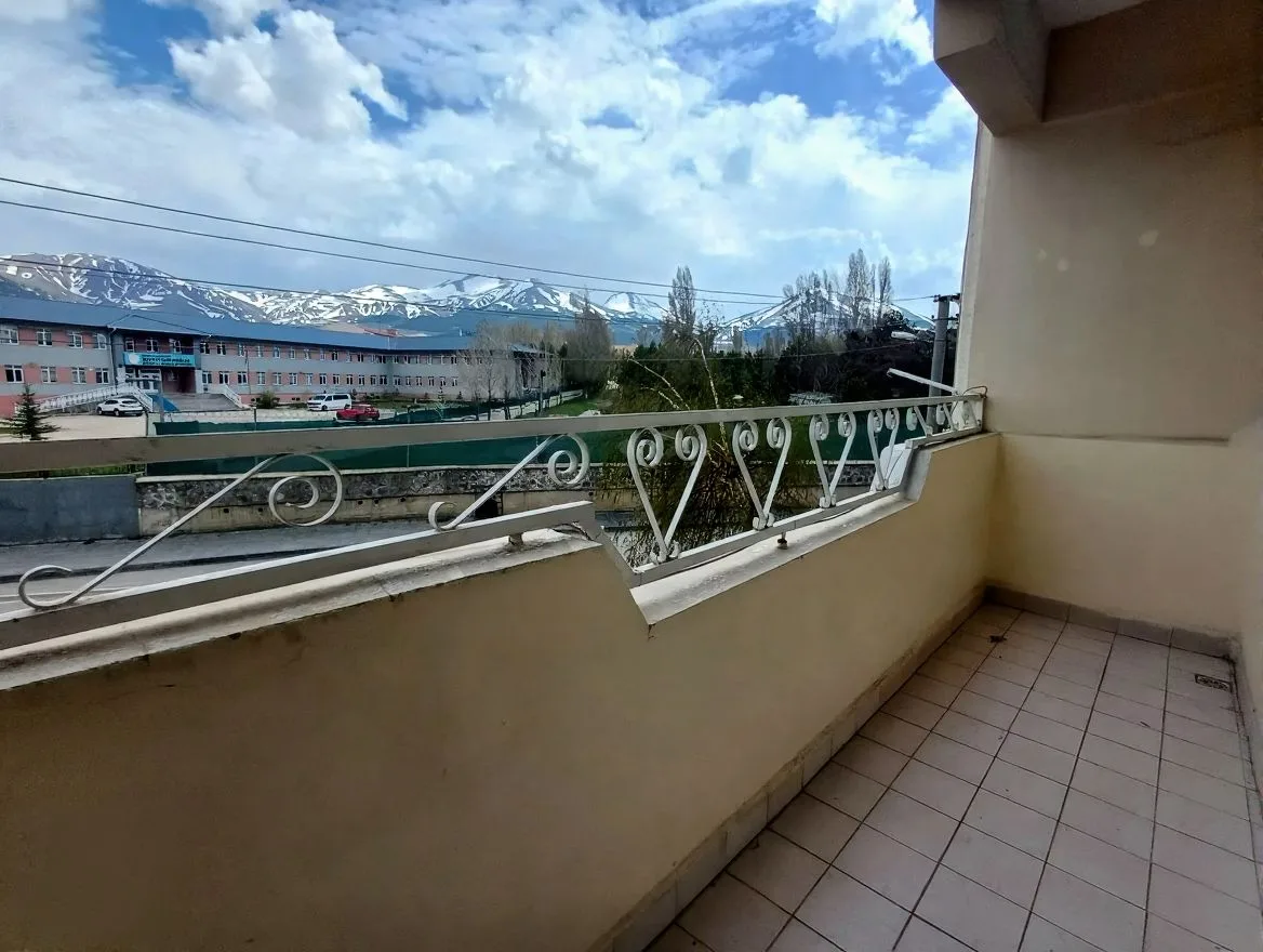 ERZURUM PALANDÖKEN KİRALIK 3+1 DAİRE YUNUSEMRE 120M² - Fotoğraf 2