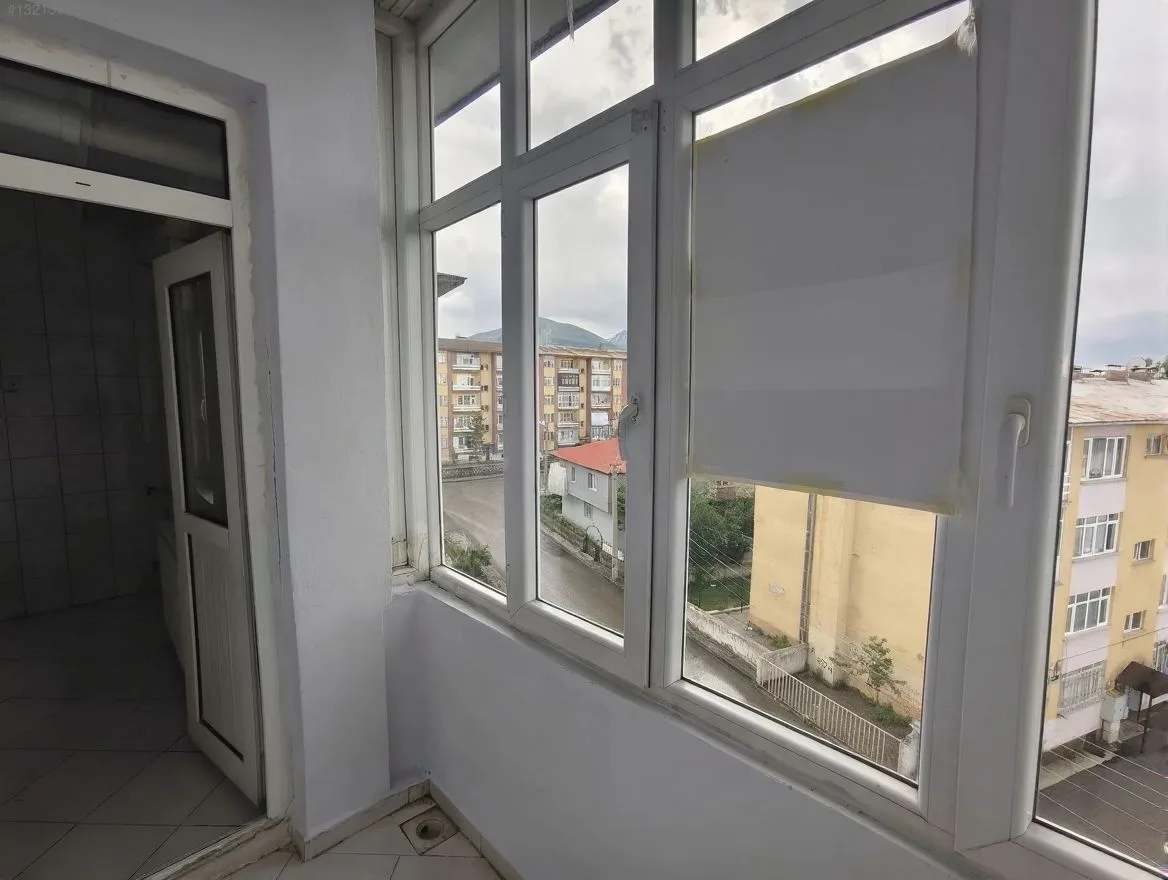 ERZURUM KİRALIK MERKEZİ ISITMALI 3+1 DAİRE 145M² PALANDÖKEN - Fotoğraf 17