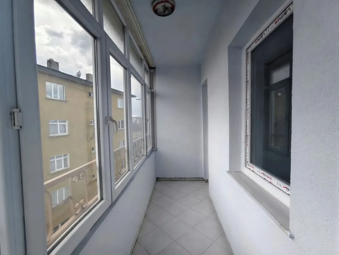 ERZURUM KİRALIK MERKEZİ ISITMALI 3+1 DAİRE 145M² PALANDÖKEN - Fotoğraf 18
