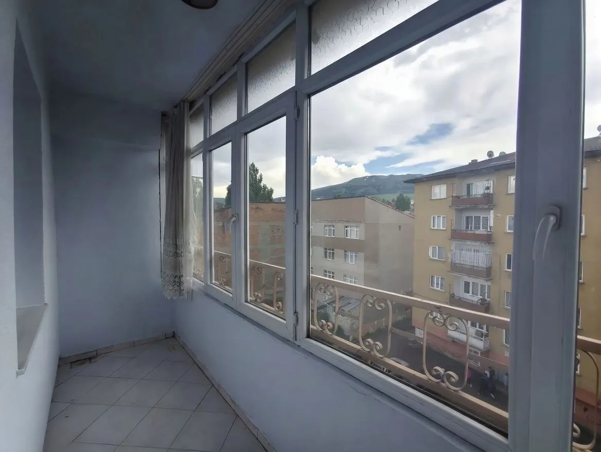 ERZURUM KİRALIK MERKEZİ ISITMALI 3+1 DAİRE 145M² PALANDÖKEN - Fotoğraf 19