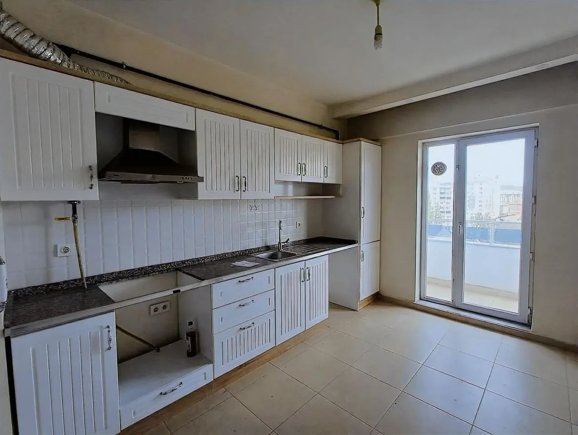 ERZURUM YAKUTIYE KİRALIK 3+1 DAİRE 130M² MERKEZİ ISITMALI - Fotoğraf 13