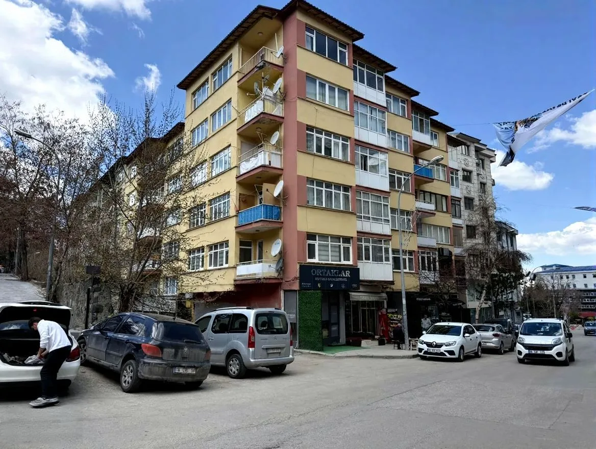 ERZURUM KİRALIK 2+1 DAİRE 120M² YAKUTIYE ARA/5 - 2