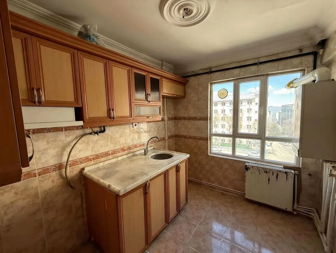 ERZURUM KİRALIK 2+1 DAİRE 120M² YAKUTIYE ARA/5 - Fotoğraf 7