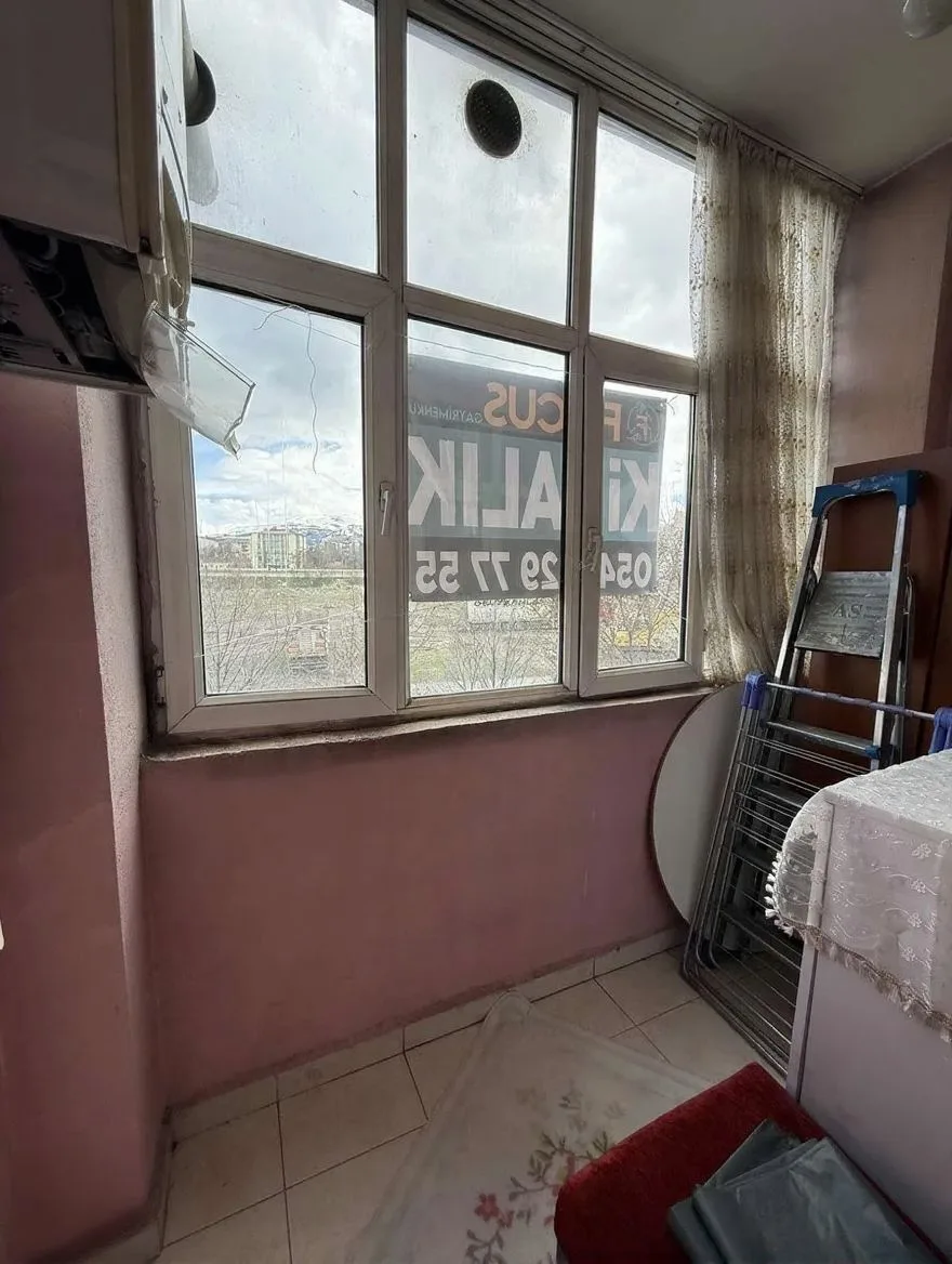 EŞYALI ERZURUM KİRALIK ASANSÖRLÜ 3+1 DAİRE | 130M² YAKUTIYE - Fotoğraf 11