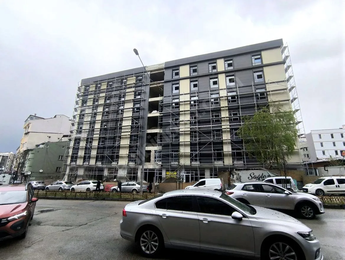 ERZURUM YAKUTIYE MURATPAŞA SATILIK DÜKKAN 100M² - 1