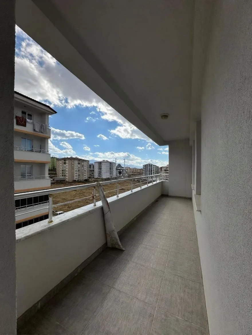 4+1 SATILIK DAİRE ERZURUM/YAKUTIYE 165M² ARA/8 - Fotoğraf 8