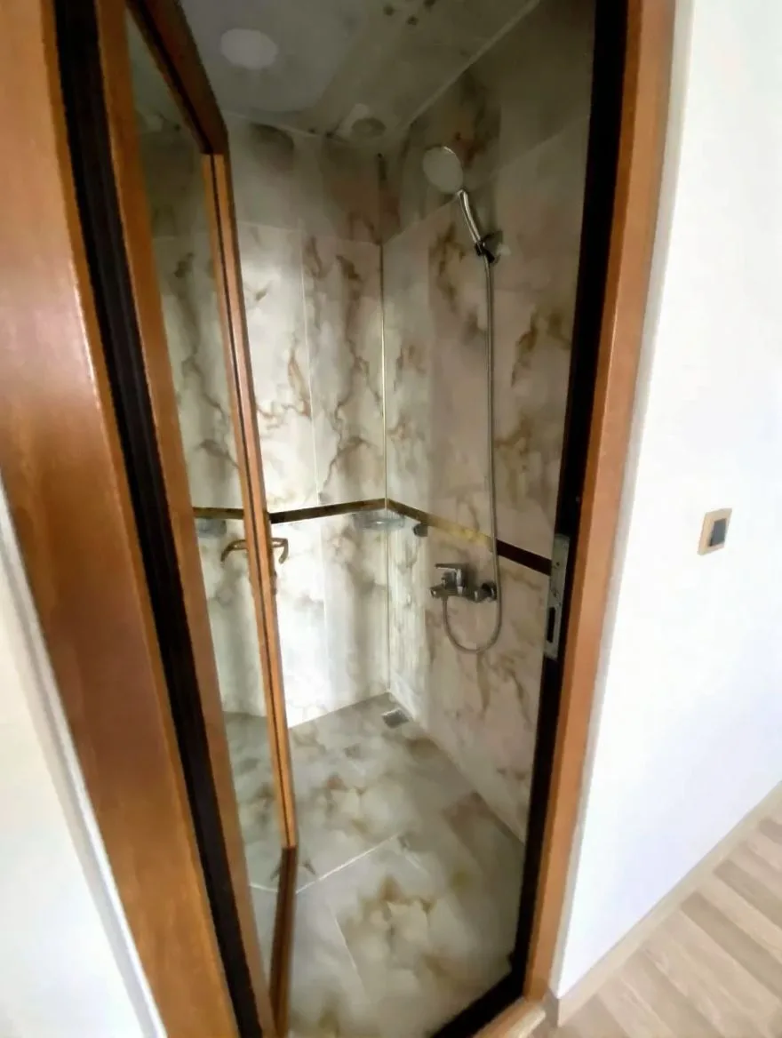 Aziziye Merkez'de 2. Kat 165 m² 3+1 Kiralık Daire - Fotoğraf 11