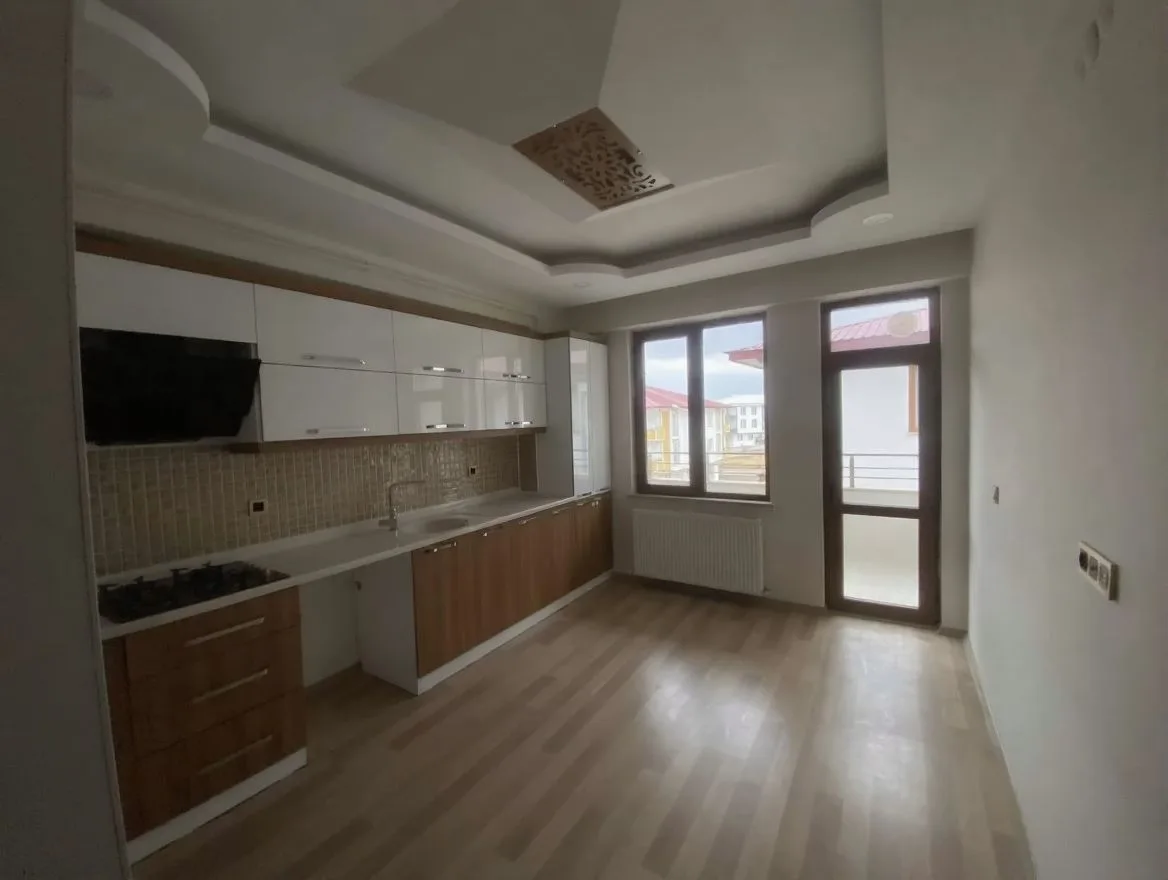 Aziziye Merkez'de 2. Kat 165 m² 3+1 Kiralık Daire - Fotoğraf 5