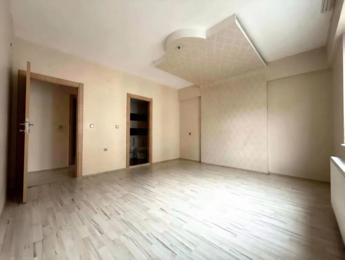 ERZURUM KİRALIK MERKEZİ ISITMALI 3+1 DAİRE | 145M² PALANDÖKEN - Fotoğraf 9