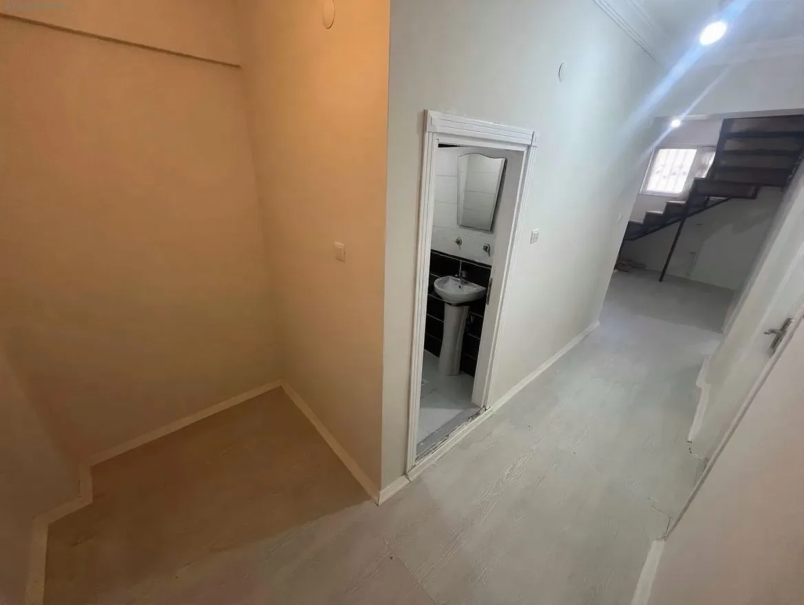 ERZURUM SATILIK 2.5+1 DUBLEKS GİRİŞ KAT KAT 130M² YAKUTIYE - Fotoğraf 10