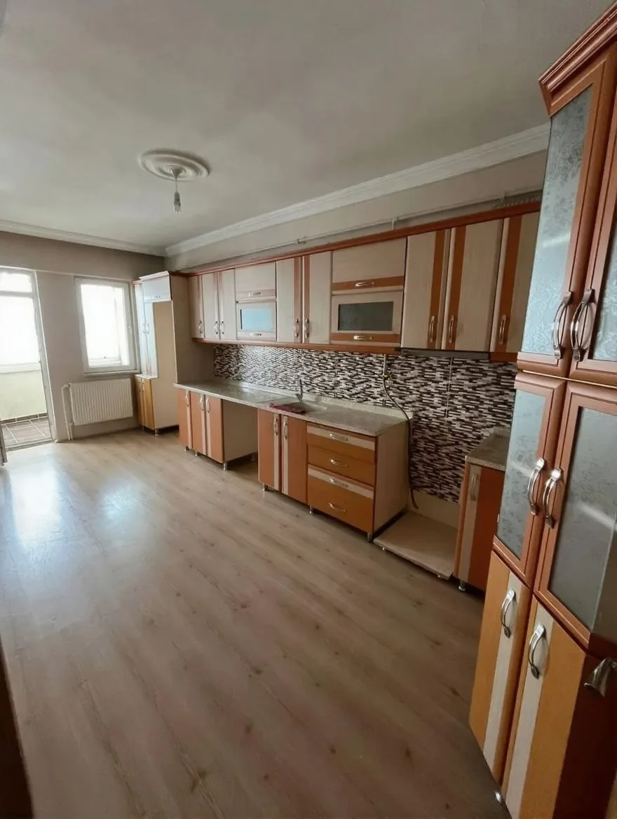 ERZURUM SATILIK 4+1 DAİRE ARA/8 KAT 180M² YAKUTIYE - Fotoğraf 17