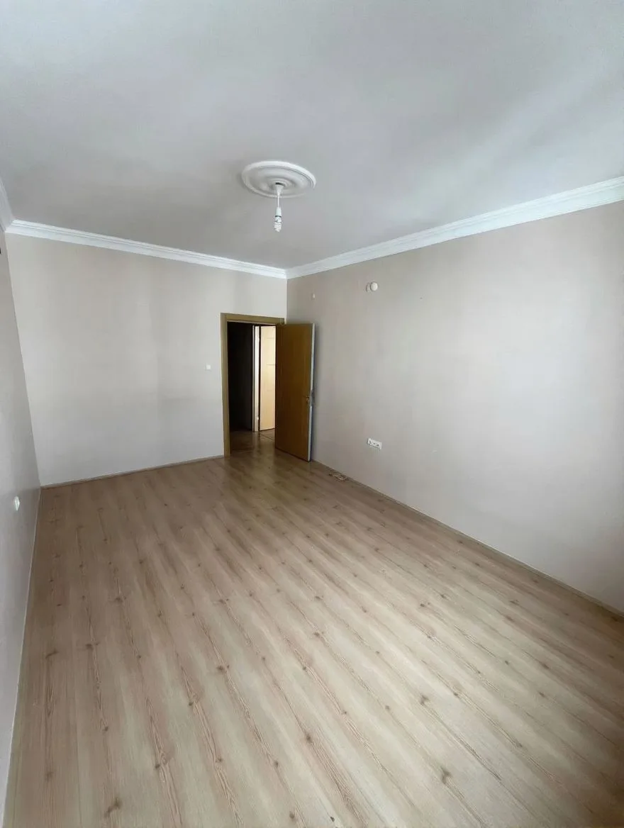ERZURUM SATILIK 4+1 DAİRE ARA/8 KAT 180M² YAKUTIYE - 5
