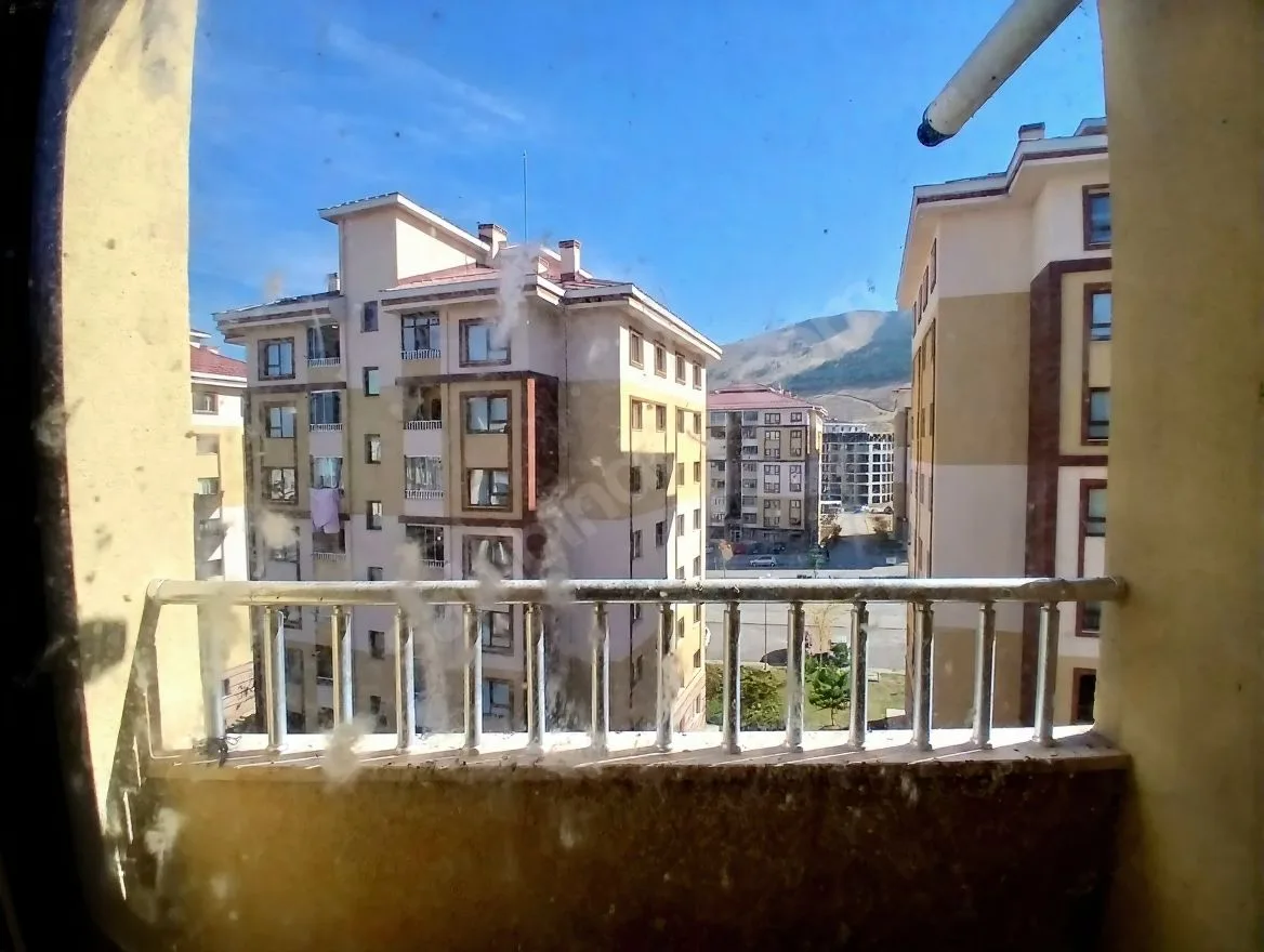 ERZURUM SATILIK 2+1 DAİRE | PALANDÖKEN 75M² MERKEZİ ISITMALI - Fotoğraf 14