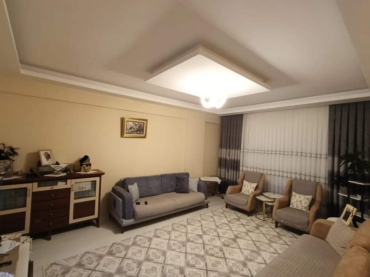 ERZURUM KİRALIK 3+1 DAİRE 135M² YAKUTİYE
