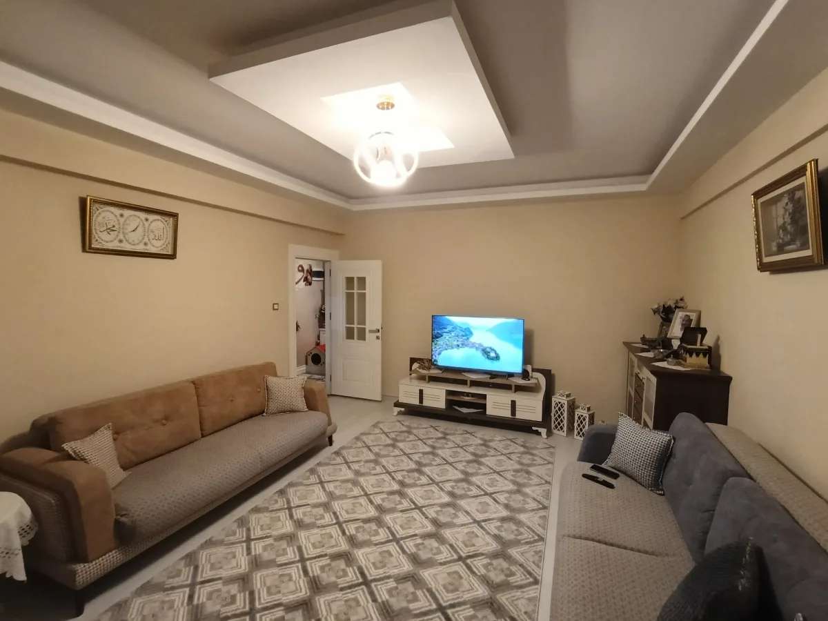 ERZURUM KİRALIK 3+1 DAİRE 135M² YAKUTİYE