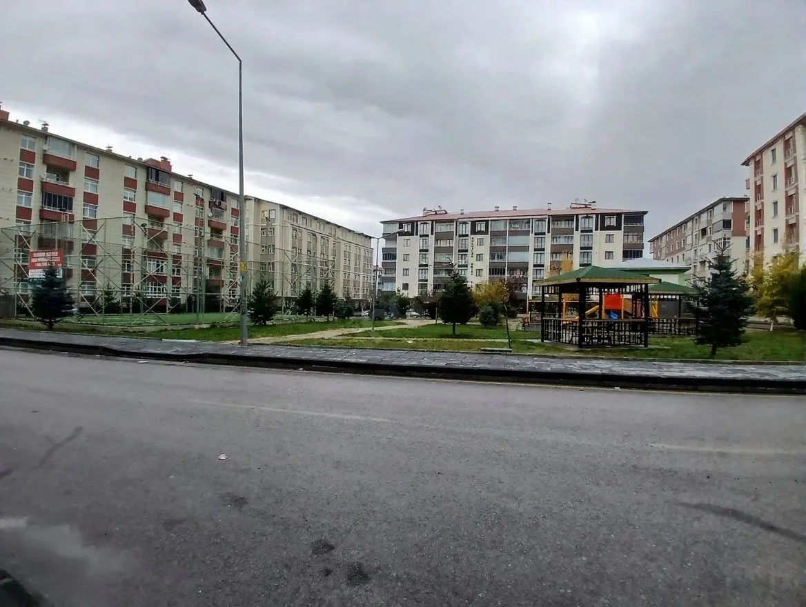 ERZURUM PALANDÖKEN SATILIK 4+1 DAİRE ADNAN MENDERES 175M² - Fotoğraf 27