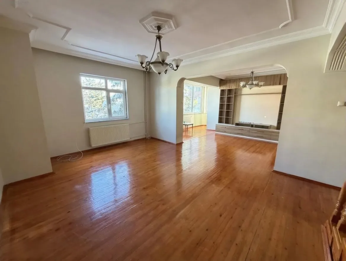 ERZURUM PALANDÖKEN HÜSEYIN AVNI ULAŞ KİRALIK 5+1 VİLLA 300M² - 3