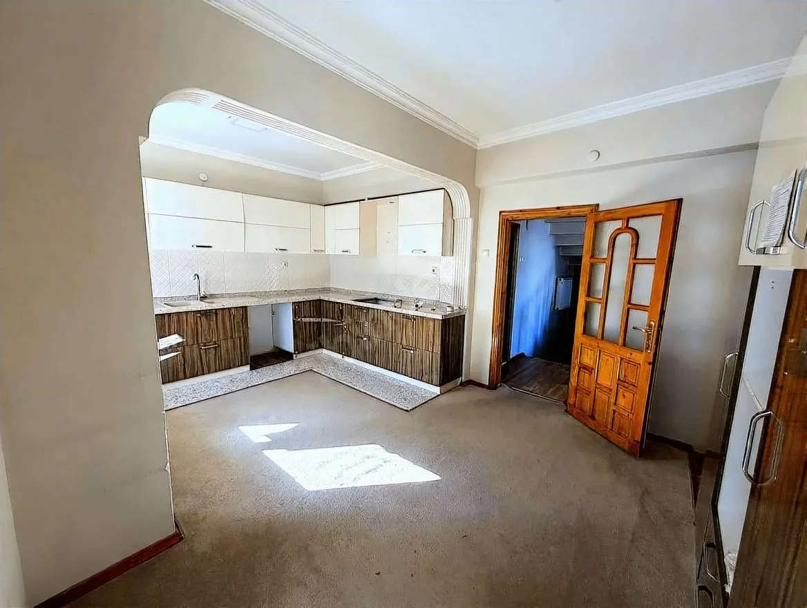 ERZURUM PALANDÖKEN HÜSEYIN AVNI ULAŞ KİRALIK 5+1 VİLLA 300M² - Fotoğraf 6