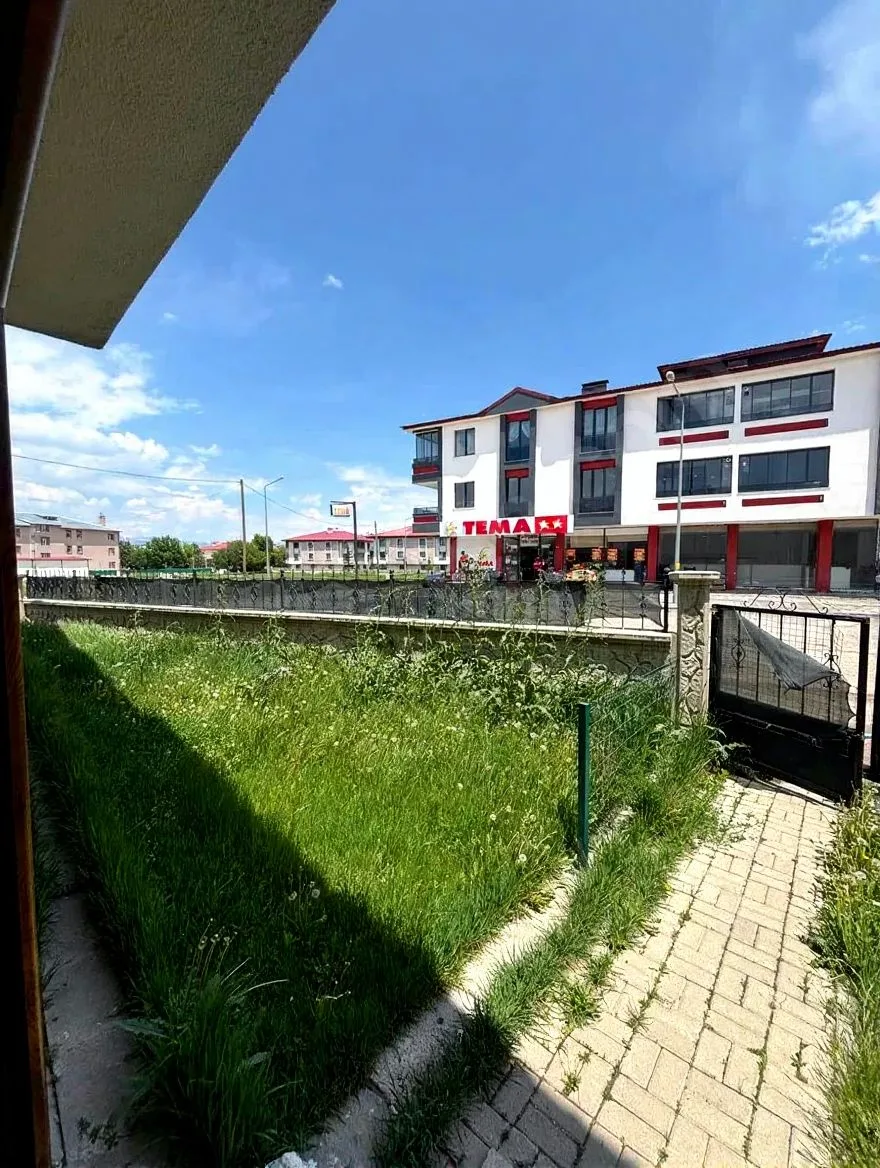 4.5+1 KİRALIK LÜKS VİLLA ERZURUM/AZIZIYE 250M² - 4