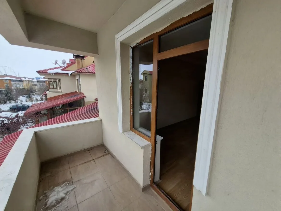 ERZURUM AZIZIYE KİRALIK VİLLA | 220M² - Fotoğraf 17