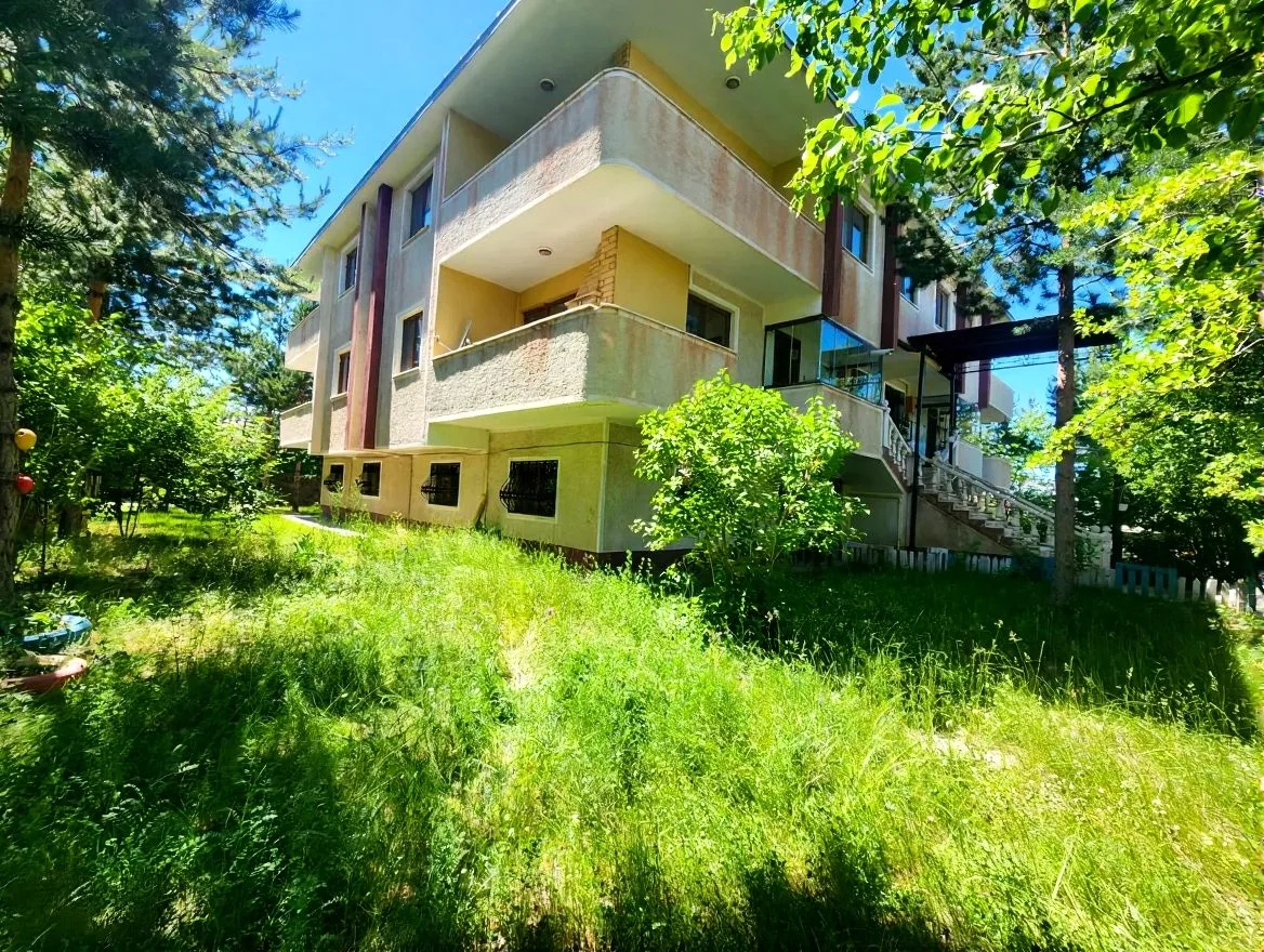 225M² KİRALIK 5+1 VİLLA ERZURUM PALANDÖKEN - 1
