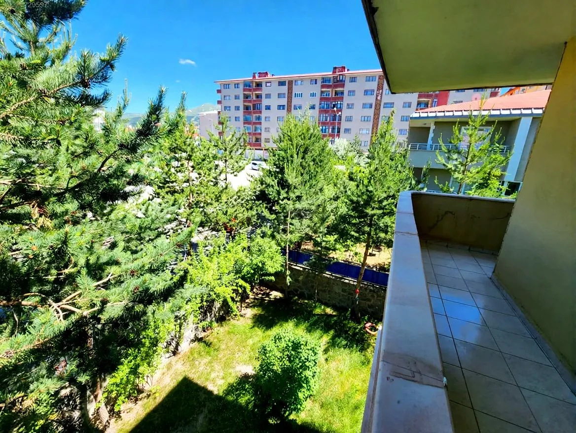 225M² KİRALIK 5+1 VİLLA ERZURUM PALANDÖKEN - Fotoğraf 19