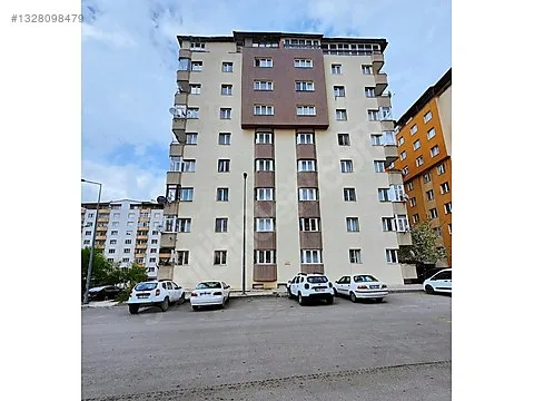 Yakutiye Lalapaşa'da 3. Kat 160 m² 3+1 Kiralık Daire - 1
