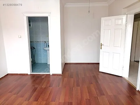 Yakutiye Lalapaşa'da 3. Kat 160 m² 3+1 Kiralık Daire - Fotoğraf 6
