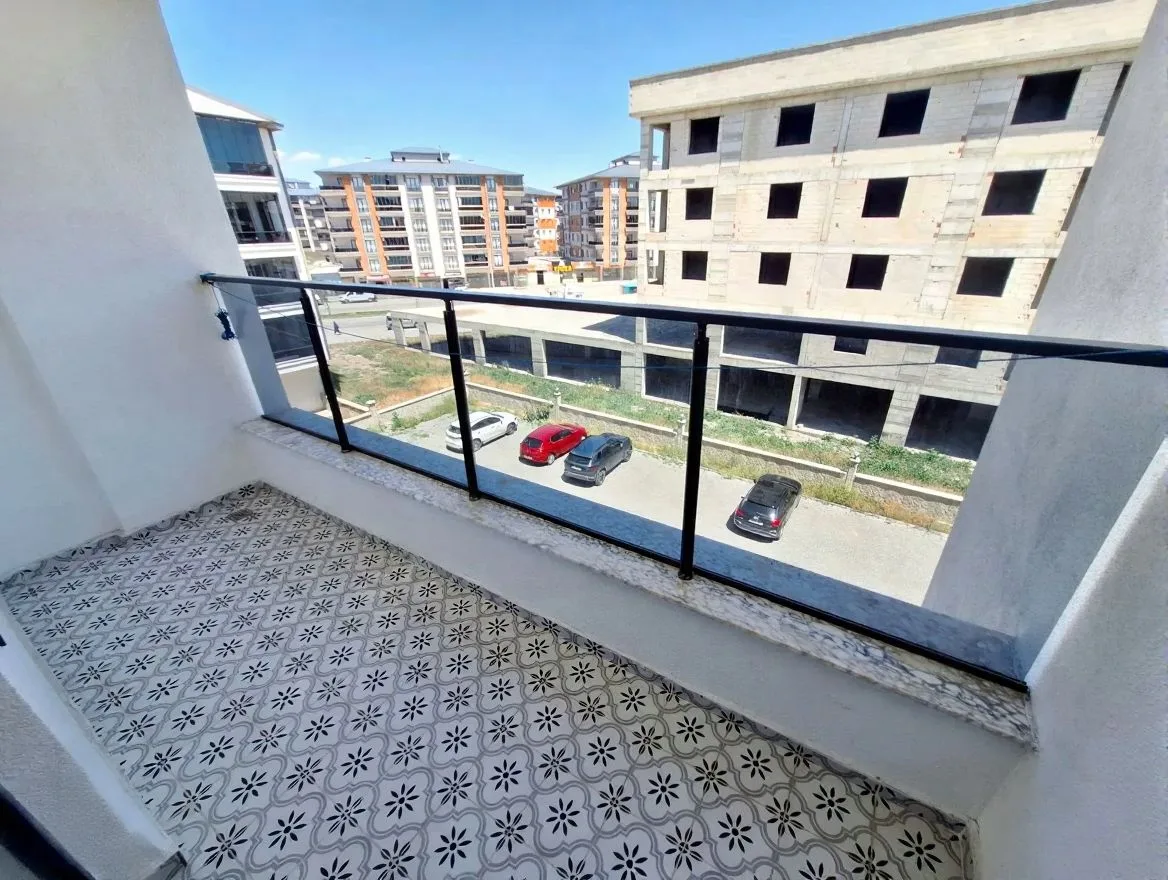 EŞYALI ERZURUM AZIZIYE SATILIK 1+1 DAİRE ★ 53M² YENİ - Fotoğraf 8